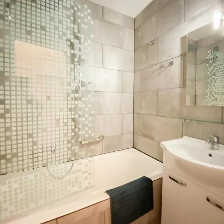 Strandmotte Klein Aber Feines Studio Mit Teilmeerblick Ganz Nah An Der Ostsee! Hallenbad Und Sauna Im Haus! *